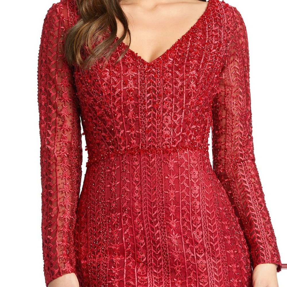 NWT Mac Duggal Sz 20 Red Lace Long Sleeve V-Neck Evening Gown 20271 - Picture 2 of 11